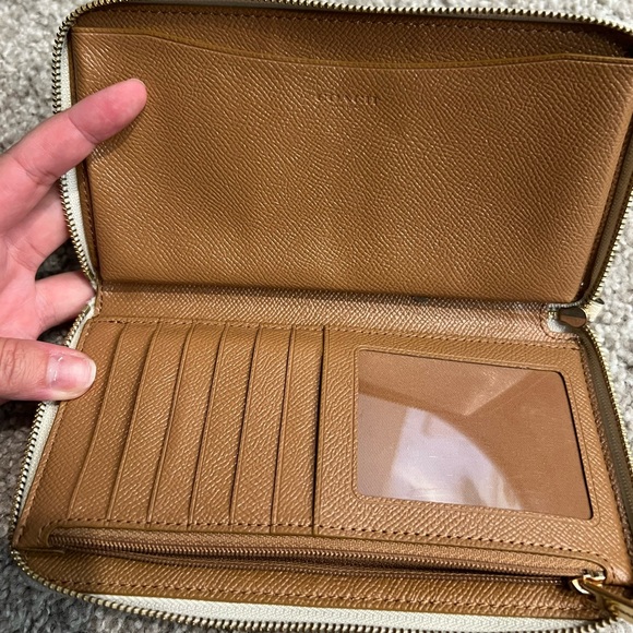 Coach backpack - Picture 3 of 8